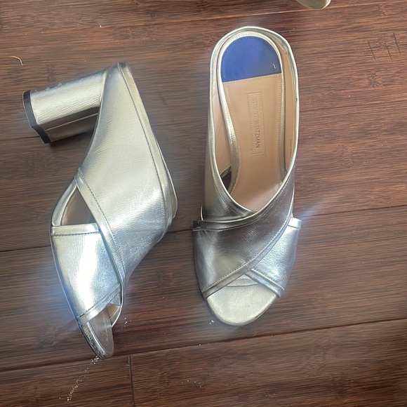 Stuart Weitzman Leather Crossover Heels - Picture 2 of 4